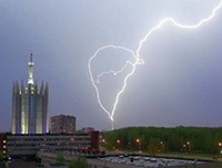 Блискавка вдарила в петербурзьку телевежу