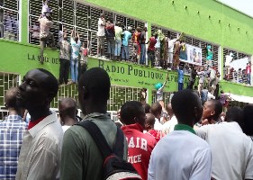 МФЖ шокована погромами мовників у Бурунді під час військового заколоту