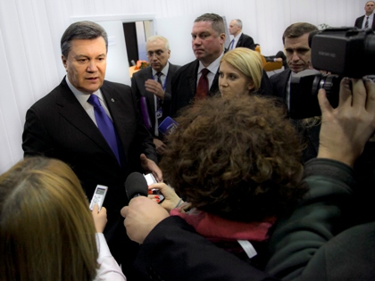 Прес-служба Януковича заявила, що брифінг президента у Вільнюсі не планувався