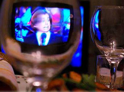 У новорічну ніч українські телеканали покажуть святкові випуски власних програм та російські проекти