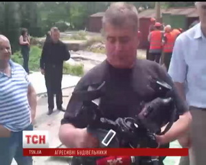 На журналістів «1+1» напали на будмайданчику в Києві і зламали камеру