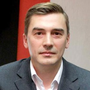 «Народний фронт» звинуватив гендиректора ZIK і кандидата в депутати Дмитра Добродомова у «політичній помсті» - той заперечує