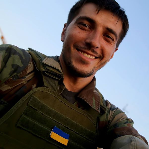 27 жовтня в Києві – панахида за загиблим на Донбасі фотокореспондентом Віктором Гурняком