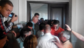 Луцьких журналістів не пускали у сесійну залу облради
