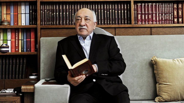 Суд в Азербайджані позбавив телеканал ліцензії через інтерв’ю з турецьким проповідником Ґюленом