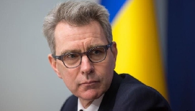Ті, хто оприлюднюють інформацію, що ускладнює роботу журналістів, діють проти націнтересів України – Посол США