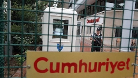 Суд Стамбула арештував головного редактора і журналістів опозиційної турецької газети