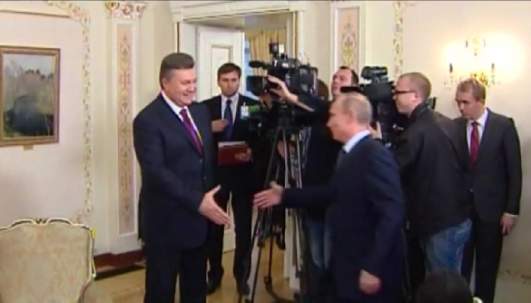 Крах Януковича для телебачення ніяк не настане