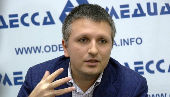 Ківалов продав одеські телеканал і радіо «Академія» матері депутата Голубова
