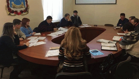 У Миколаєві депутати заборонили журналістам бути присутніми на розгляді питання про підняття тарифу ЖКГ