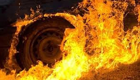 У Криму спалили авто євпаторійського журналіста