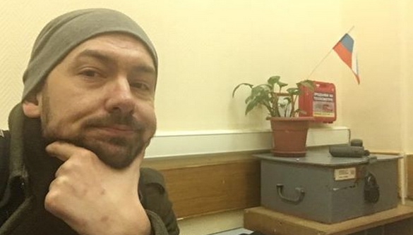 У Росії поліція затримала журналіста УНІАН Романа Цимбалюка і оператора «1+1» (ОНОВЛЮЄТЬСЯ)