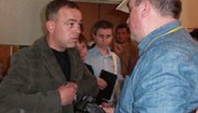 На Чернігівщині представник однієї з політичних партій перешкоджав журналісту