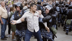 Під час протестів у Москві поліція затримувала журналіста «Эхо Москвы»