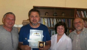 У Київській обласній організації НСЖУ пояснили, чому дали блогеру Коцабі грамоту