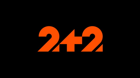Канал «2+2» невдовзі змінить логотип