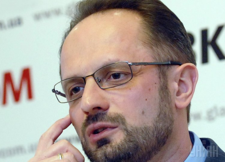 Екс-посол розповів, чому Білорусь не пускає до себе українські телеканали