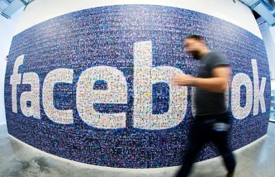 Facebook зобов’язали виявити всіх користувачів, які побачили російську політичну рекламу