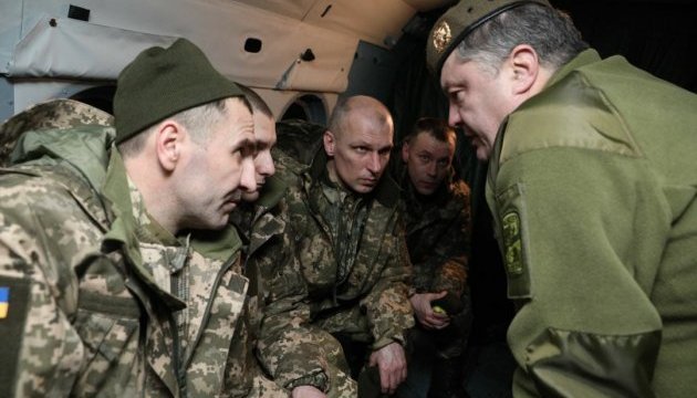 Порошенко пообіцяв, що Сущенко і Сенцов теж будуть звільнені з російського полону