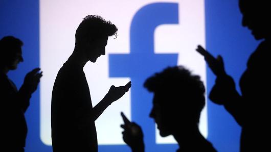 Facebook планує обмежити доступ аналітичних компаній до даних користувачів