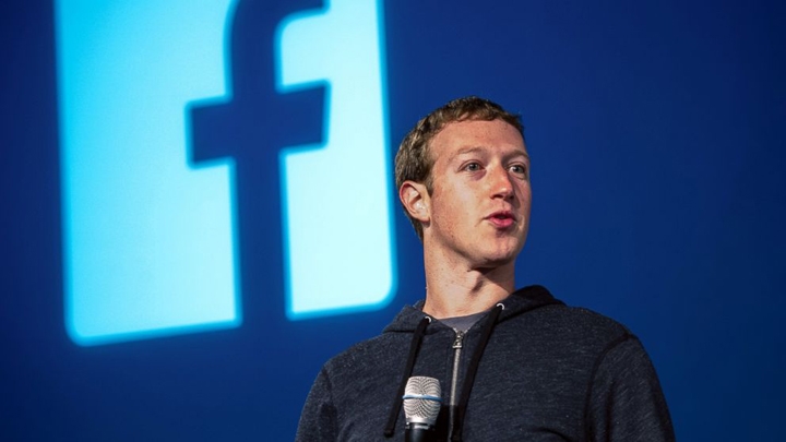 Facebook видаляє старі повідомлення, які Марк Цукерберг відправляв іншим користувачам