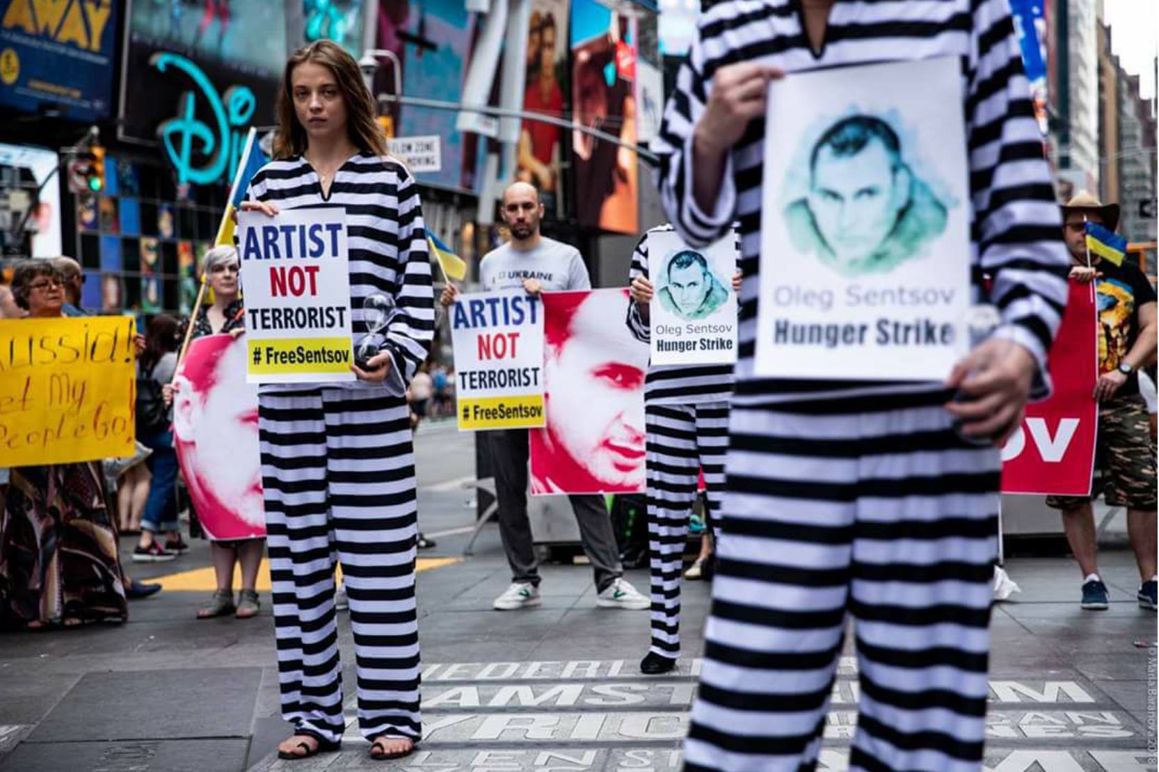 Акція #Save Oleg Sentsov пройде в понад 70 містах світу - організатори