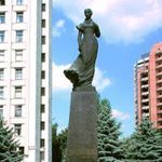 22 серпня програма «Вікна» (СТБ) одягне пам’ятник Лесі Українці у вишиванку