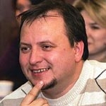После педофильского скандала Уколов ушел в баптисты и поет в хоре