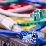 Власть переходит в информационную защиту