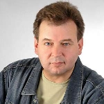 Про великі амбіції малої преси