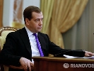 Дмитро Медведєв закликав російське телебачення показувати старі фільми і репортажі про сівбу
