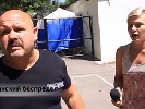 Охоронець в Одесі заважав журналістам знімати неприбрані наслідки урагану (ВІДЕО)