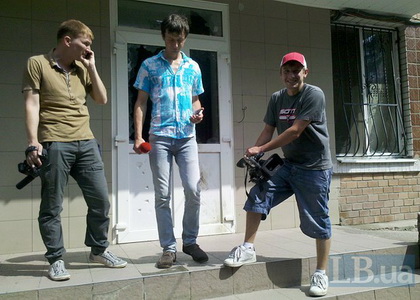У Врадіївці міліція затримала знімальні групи  TBi, «1+1» та фотокореспондента LB.ua  (ФОТО)