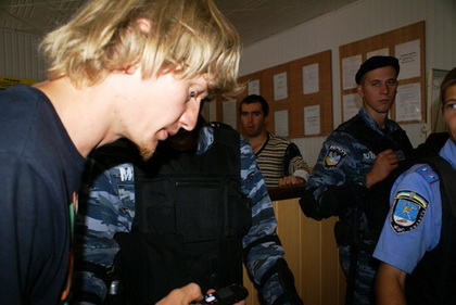 За фактом перешкоджання журналісту у Врадіївці відкрито кримінальне провадження