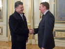Порошенко сподівається, що рішенням ризького саміту буде створено пан-європейський телеканал