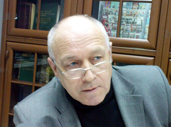Лауреатом Шевченківської премії з літератури став Юрій Буряк, а не Юрій Щербак