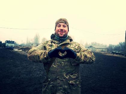 Свою валентинку редактор «Історичної правди» Павло Солодько передав із Дебальцевого