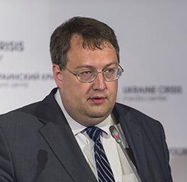 Антон Геращенко заявив, що підтримує редакційну політику телеканалу «112 Україна»