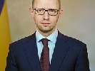 Сьогодні Яценюк дасть інтерв’ю телеканалам у прямому ефірі
