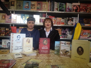 Буковинське видавництво випустило «Кобзар» казахською та російською