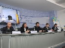 Телекомпалата закликала зняти адмінбар’єри і перейти на розрахунки у гривні