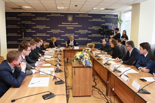 Державний сектор та медіа-індустрія об’єднують зусилля у боротьбі з медіа-піратством