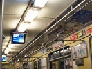 У вагонах Київського метрополітену запрацюють монітори – реклами не буде