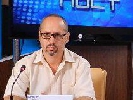 У Дніпропетровську невідомий напав на активіста під час журналістського розслідування, зламав щелепу і відібрав телефон
