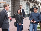 Очільник СБУ зустрівся з журналістами програми «Схеми» - відео їх затримання зникло