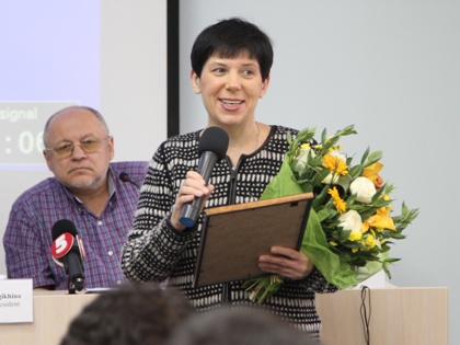 Наталія Лигачова отримала премію захисту свободи слова імені Ігоря Лубченка від НСЖУ