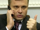 Янукович не прийняв відставку Льовочкіна