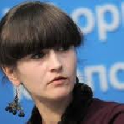 Журналістці Василині Думан уночі повідомили, що викликають на допит