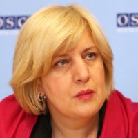 Представника ОБСЄ зі свободи слова Дуню Міятович блокували в Криму