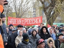 У Маріуполі учасники мітингу на підтримку РФ шукали серед журналістів &laquo;Правий сектор&raquo; (ВІДЕО)